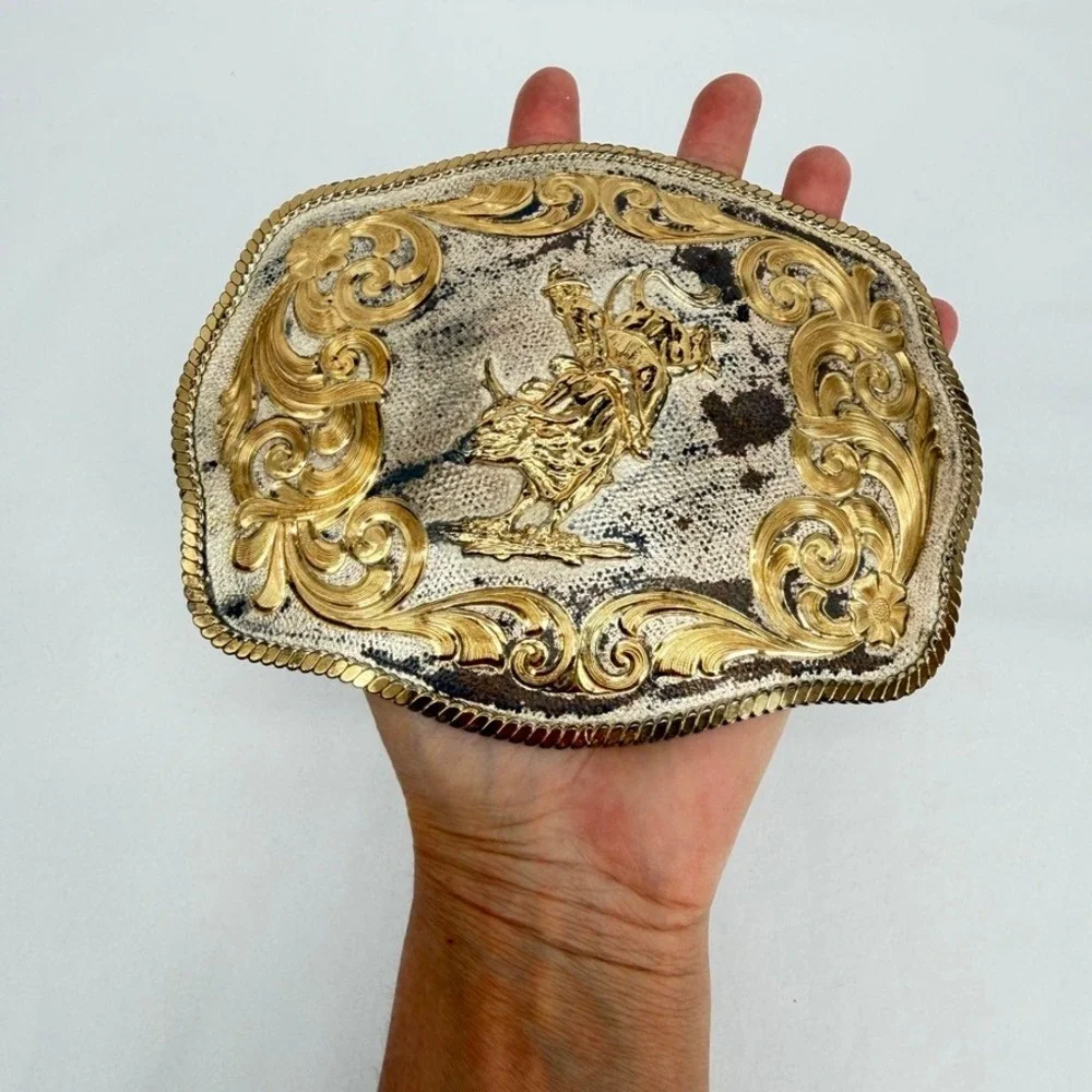 Montana Silversmiths Silver Plate LARGE Belt Buckle Bull Rider Western Cowboy